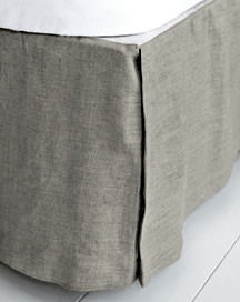 Maßgeschneiderte Bettvolants